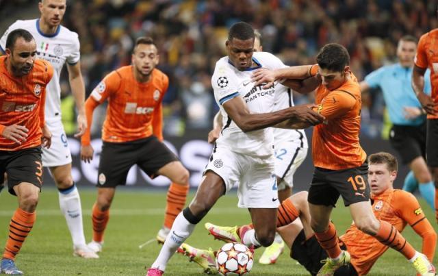 1632874448253003827.jpg 2021-09-28T173052Z_757592110_UP1EH9S1CND1R_RTRMADP_3_SOCCER-CHAMPIONS-SHK-INT-REPORT-800x504.jpg